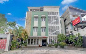 Collection O Jalan Malioboro Near Lempuyangan Station Formerly Hotel Vala